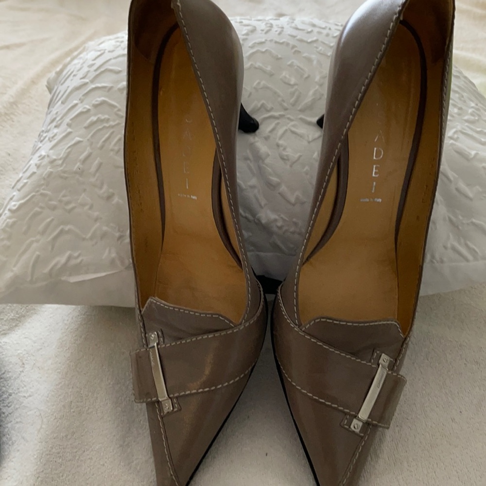 Casadei heels like new